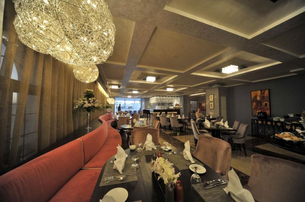 Il Palazzo Hotel And Suites Amman Buitenkant foto